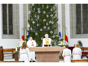 Feierliche Christmette in St. Crescentius (© Karl-Franz Thiede)